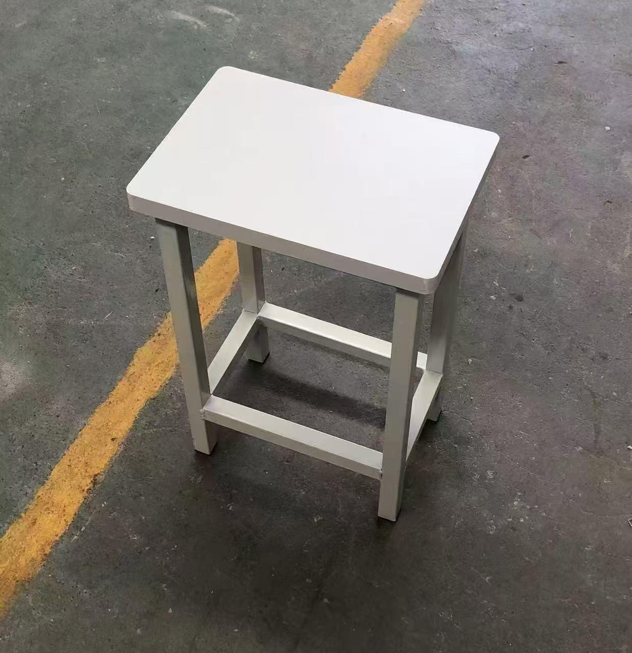 小方凳