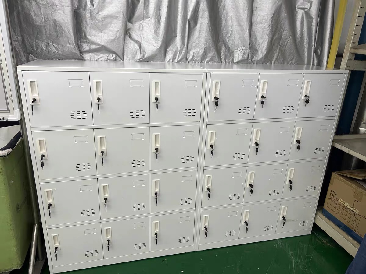 国产 无 矮柜   整体尺寸：1400*300*900（mm）