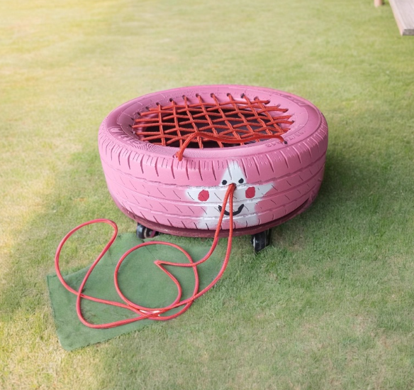 小宝宝轮胎滑滑车玩具