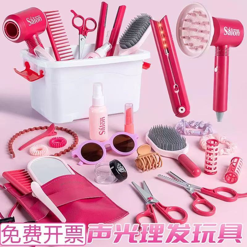 娃娃家区角布置幼儿园材料