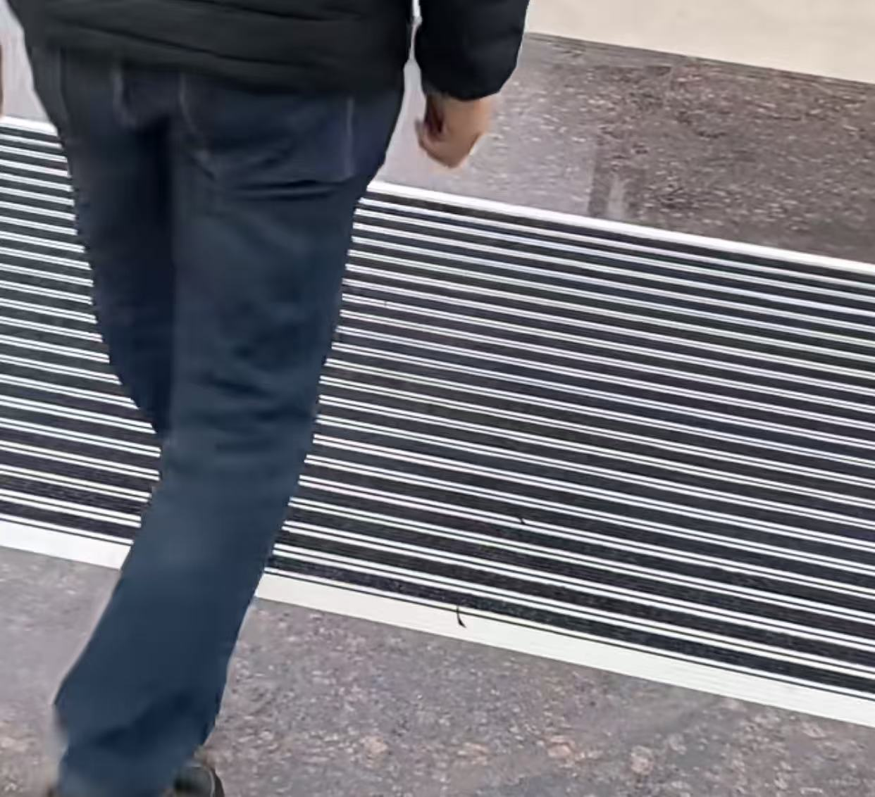 室外地垫长180 宽120