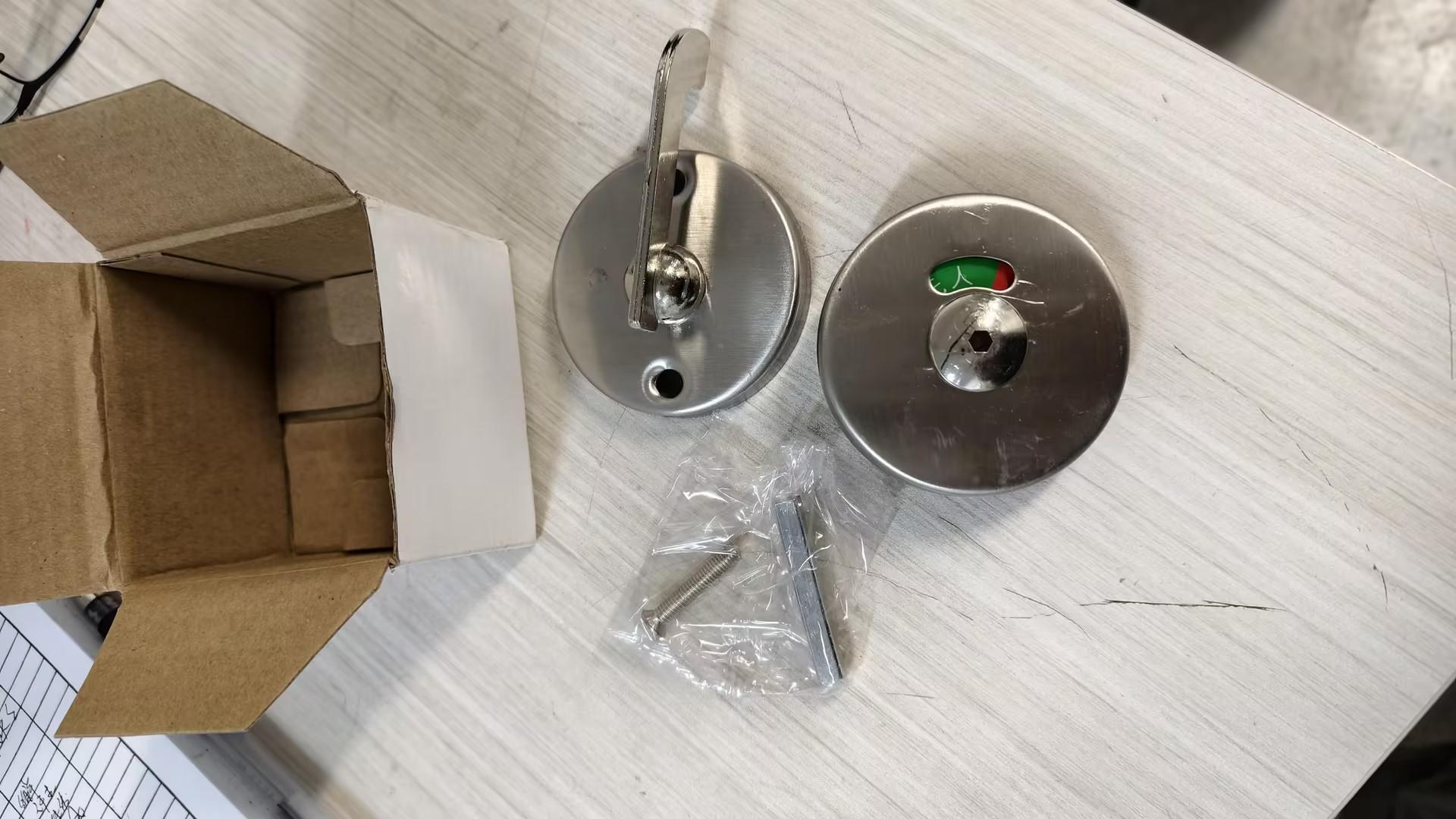 厕所门把手