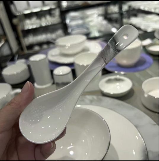 骨瓷餐饮勺子